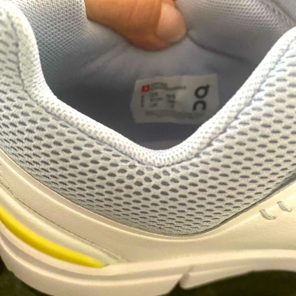 The Roger Advantage White Sneakers - Picture 7 of 9